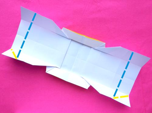 Make a paper Origami birdhouse