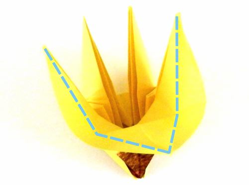 Fold paper Origami Black Eyed Susan flowers