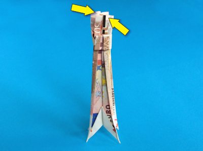 Fold an Origami Eiffel Tower