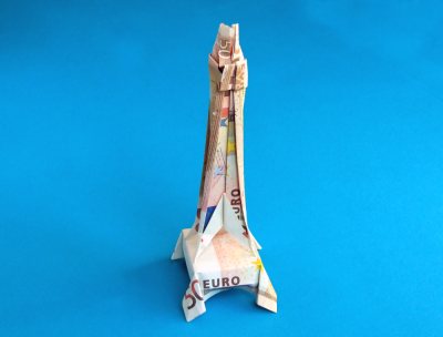 Origami Eiffeltoren