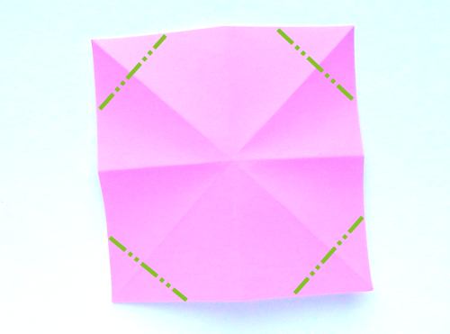 Make an Origami cocktail-umbrella
