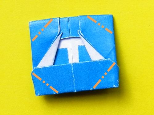 M&M snoepjes van papier maken