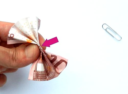 Fold a Money Origami bow