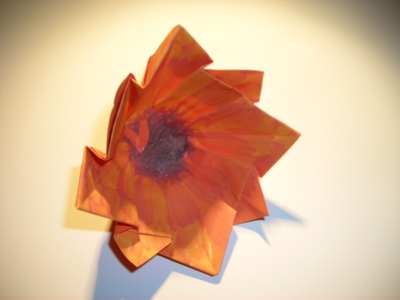 origami flower with 8 cute petals