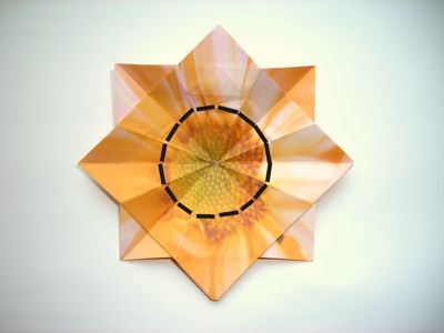 een origami bloem