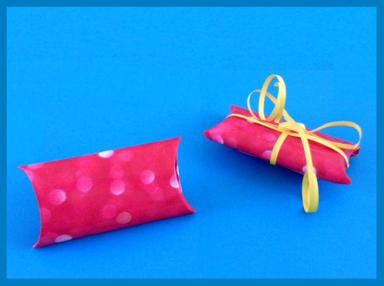 pink origami gift boxes
