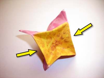 diagrams for a pink origami flower