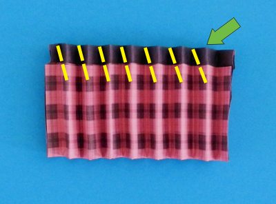 how to fold an origami plaid skirt