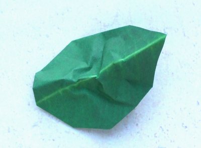 crumbled origami primrose leaf