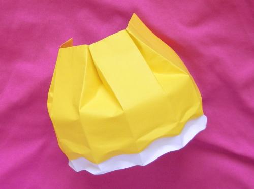 Make a paper knee length skirt