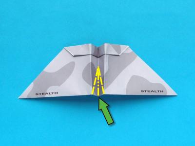 how to fold a paper plane, model stealth plane