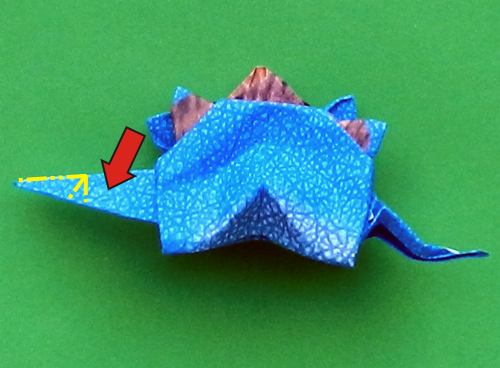 een stegosaurus (dinosaurus) maken van papier
