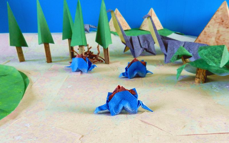 origami Stegosaurus dinosaurs