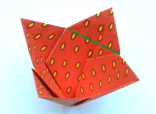 een doosje in de vorm van een aardbei knutselen