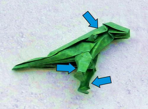 uitleg om een t-rex van papier te knutselen