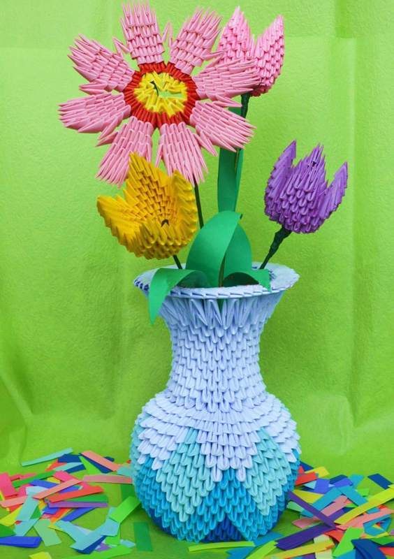 3d Origami vaas met bloemen