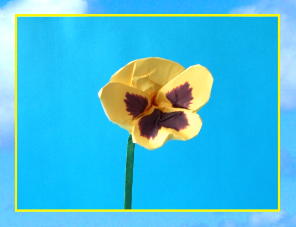 free printable card with a cute origami pansy