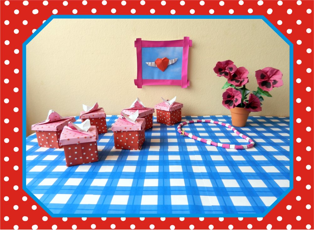 free card with square origami polkadot boxes