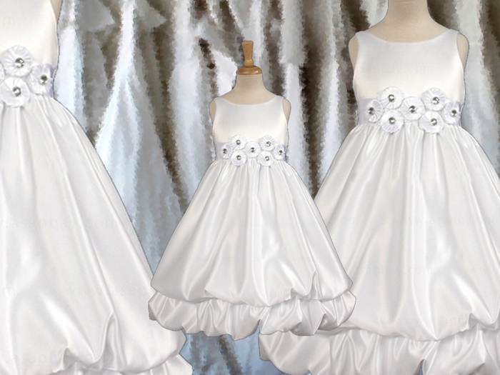 Wedding girl dress with rosettes