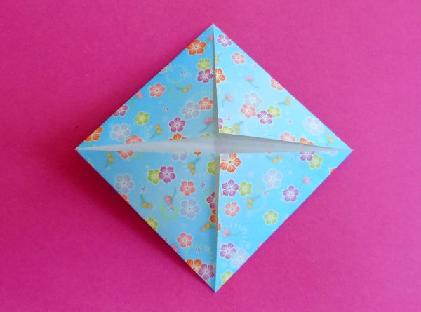 Origami blintz base