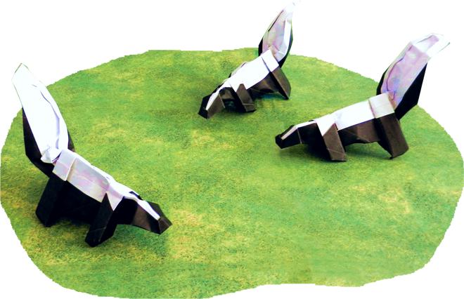 Origami skunks