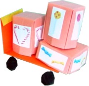 steekwagen volgeladen met origami snoepdozen