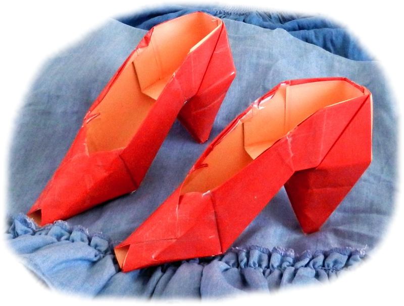 Origami pumps