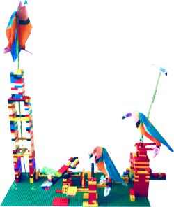 lego constructie met bewegende papegaaien van papier