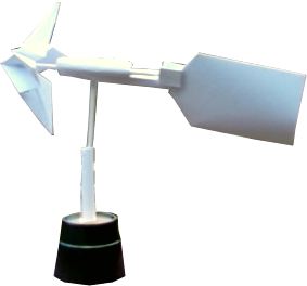zelfgemaakte windwijzer met draaiende propellor