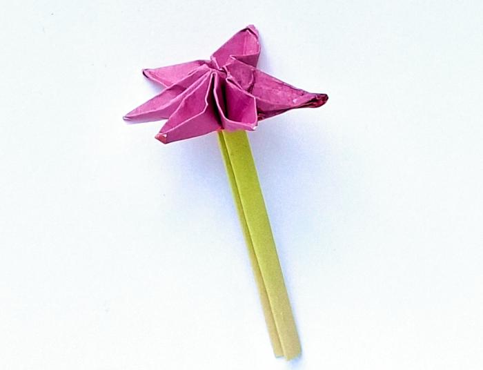 Make an Origami Allium Flower
