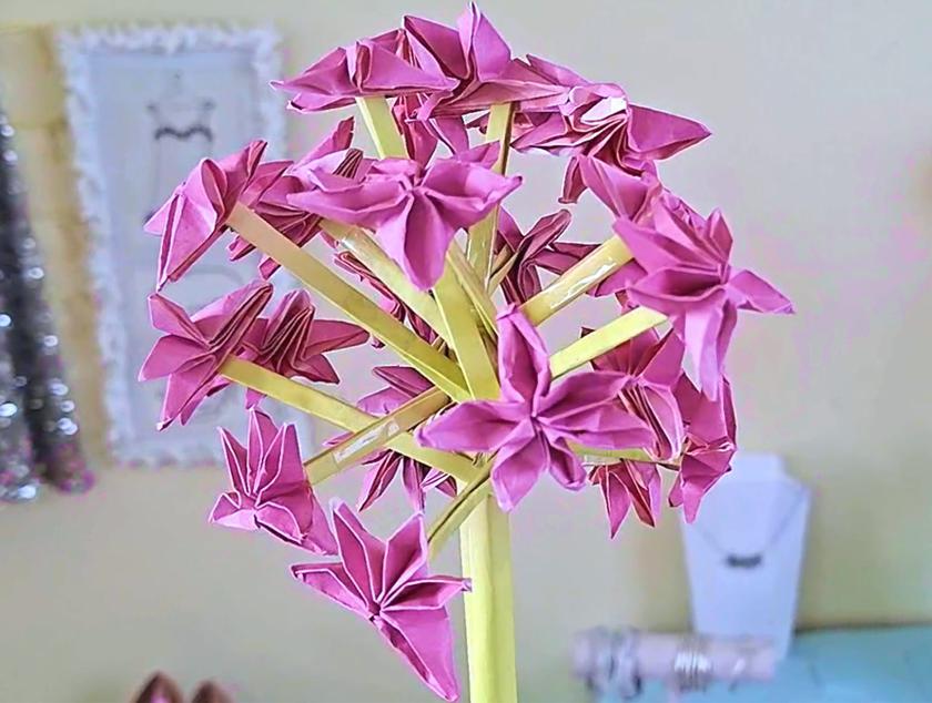 Make an Origami Allium Flower