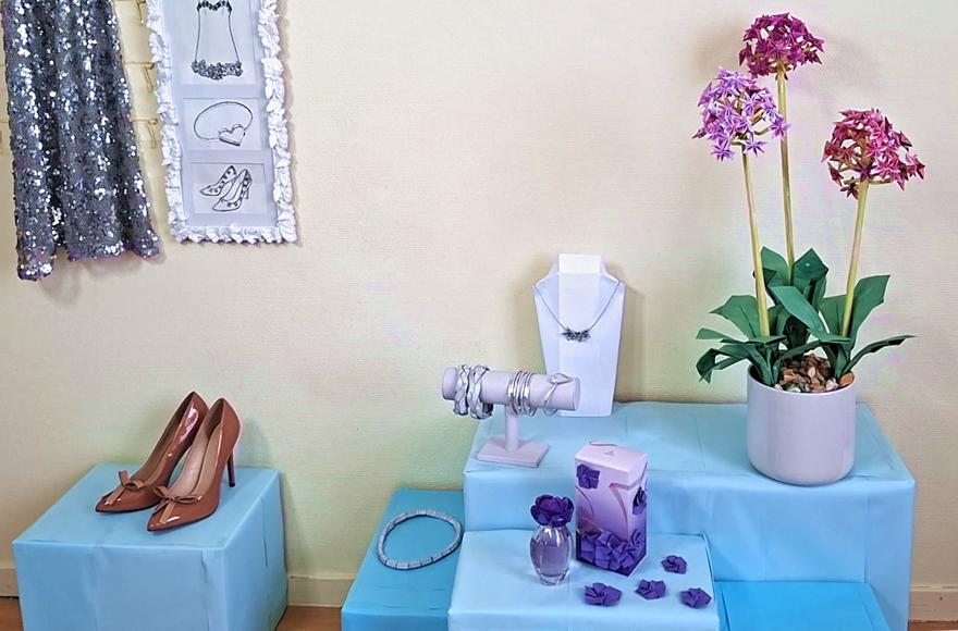 Origami flowers and jewelry