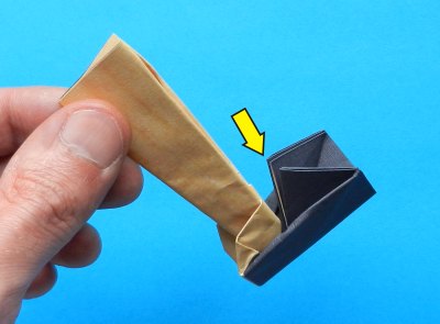 how to fold an origami axe