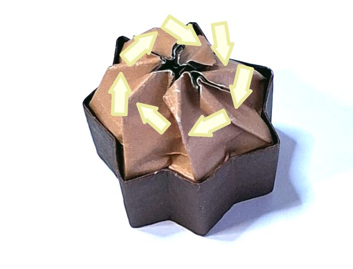 Bonbons van papier maken