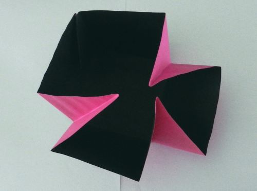 how to make an origami box with pink heart