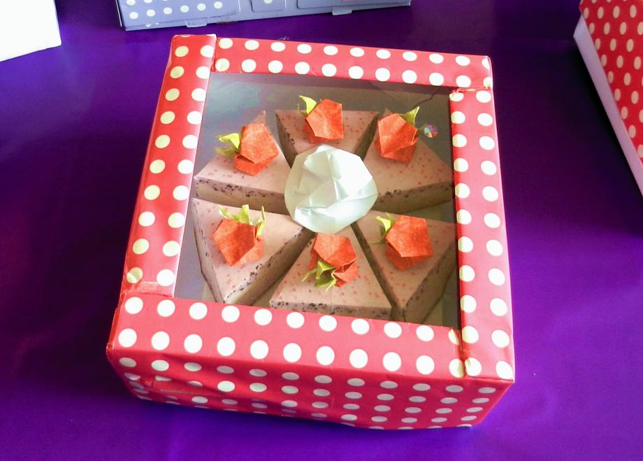 Origami Cake Box