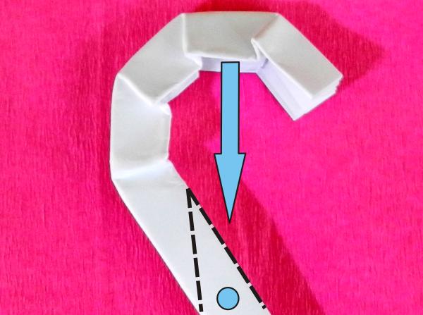 Make Origami clothes hangers