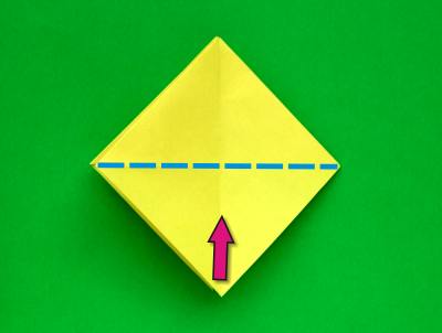 instructions for making an origami crown