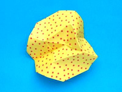 Fold an Origami Egg Cup