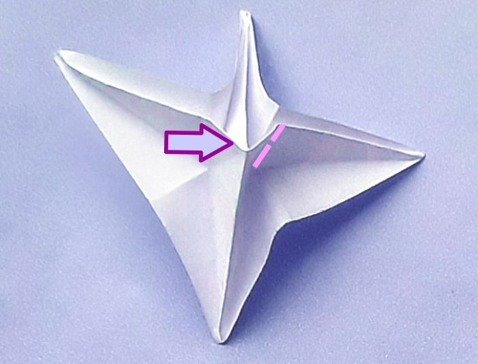 Origami Bloem Stud maken