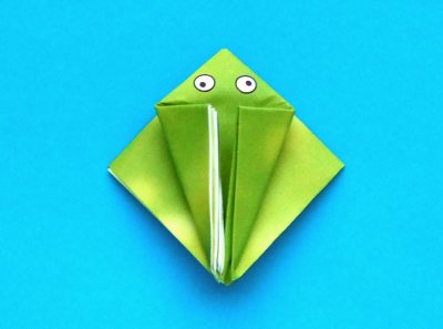 zelf een springende origami kikker maken