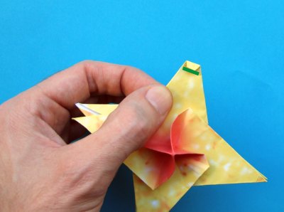 assembling a modular origami ball