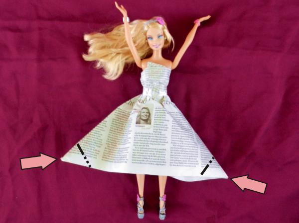 Fold a newspaper Origami dress