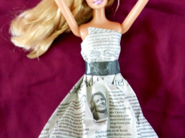 Fold a newspaper Origami dress