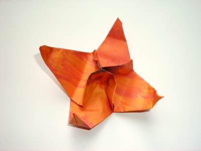 diagrammen voor een oranje origami bloemetje