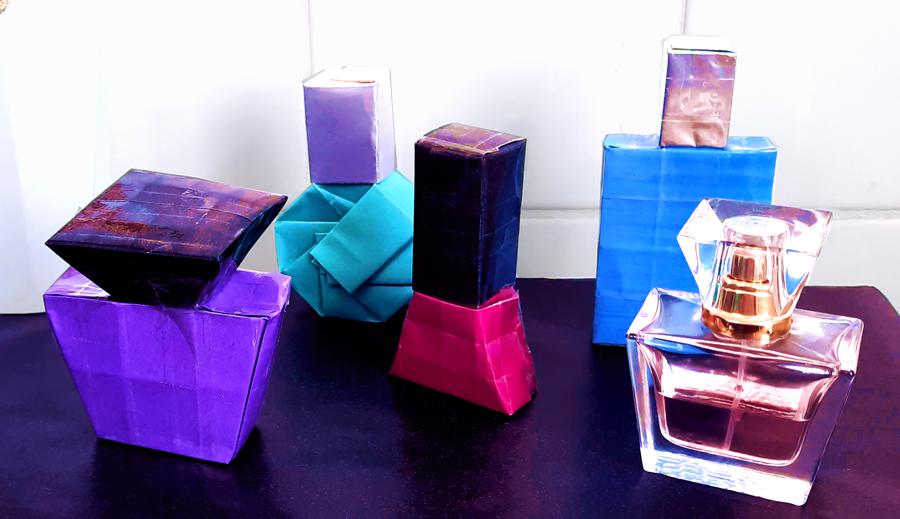 Origami parfum flesjes