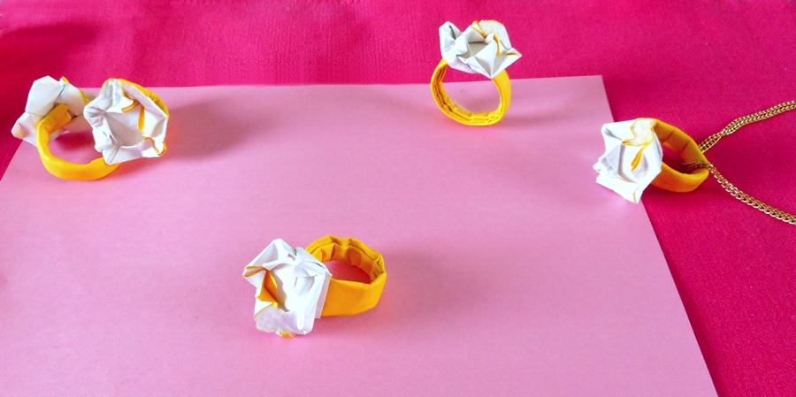 Origami ringen met bloem