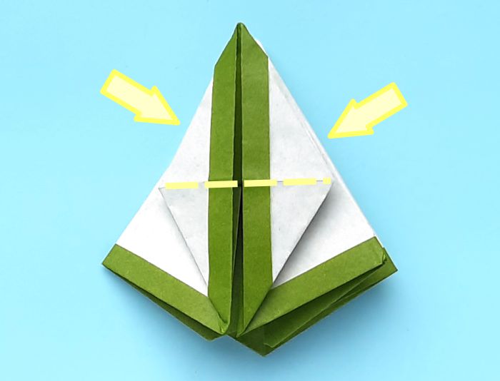 Make paper Snowflake Flowers Make paper Snowflake Flowers