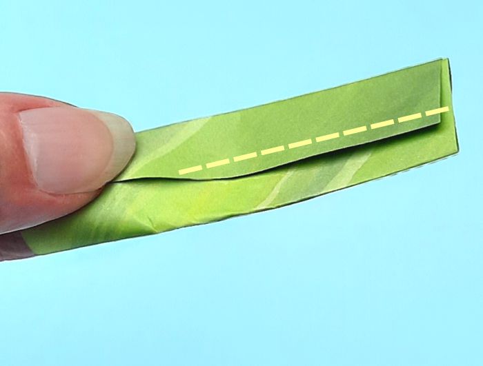 Make paper Snowflake Flowers Make paper Snowflake Flowers