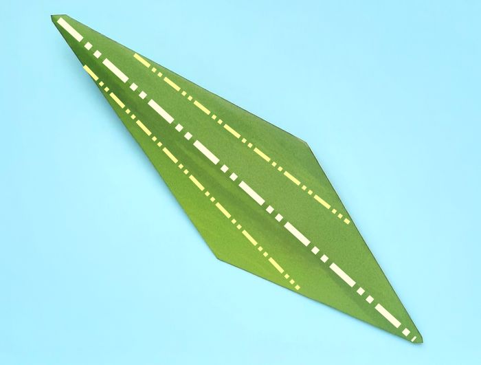 Make paper Snowflake Flowers Make paper Snowflake Flowers